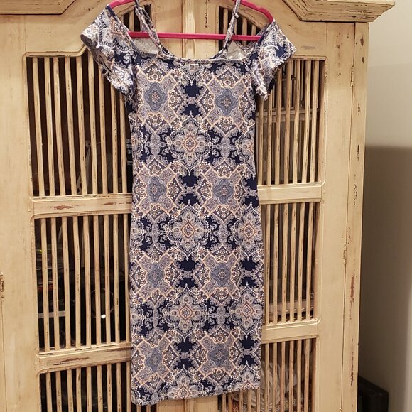 Derek Heart Body Hugging  Pullover Knit Dress - Picture 2 of 7